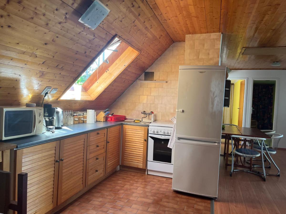 Casa Di Bianca - Koezvetlen Vizparti Nyaralo Apartment Siófok Exterior foto